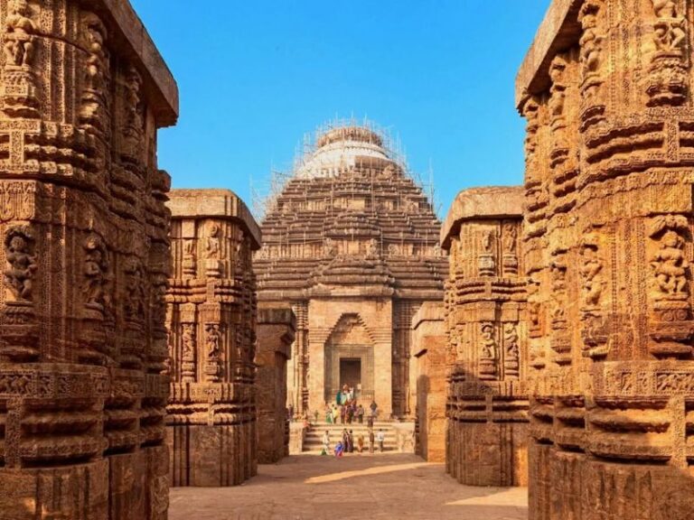 Tending to the Wounded on the Frontlines