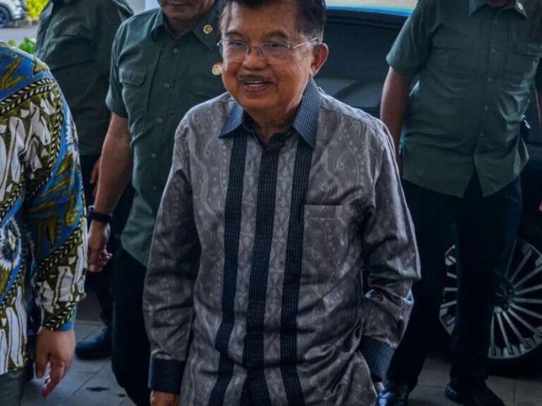 Former Indonesian VP Called Out for False Statment on Christianity