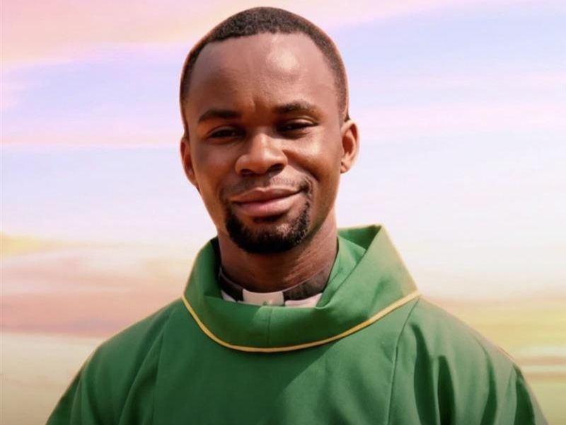 Priest Killed After Baptizing 175 People