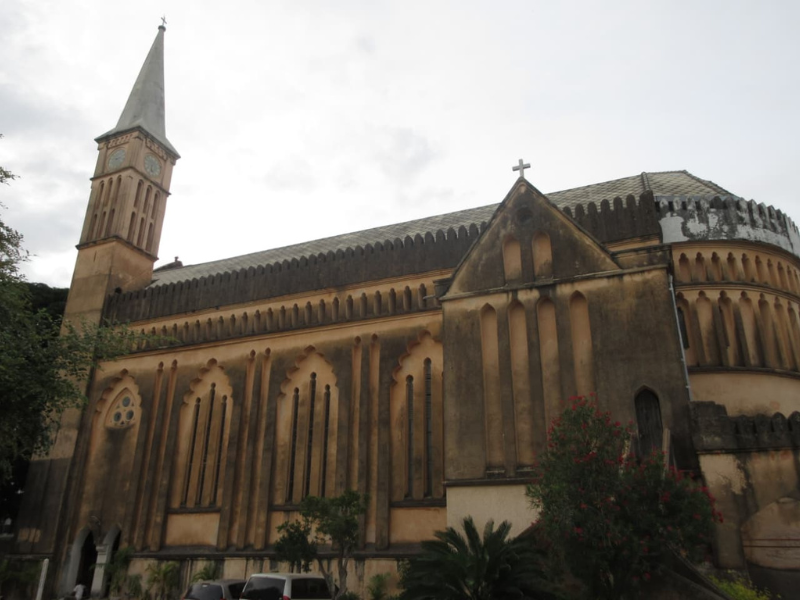 Tanzania’s Coastal Churches Worship Despite Fear